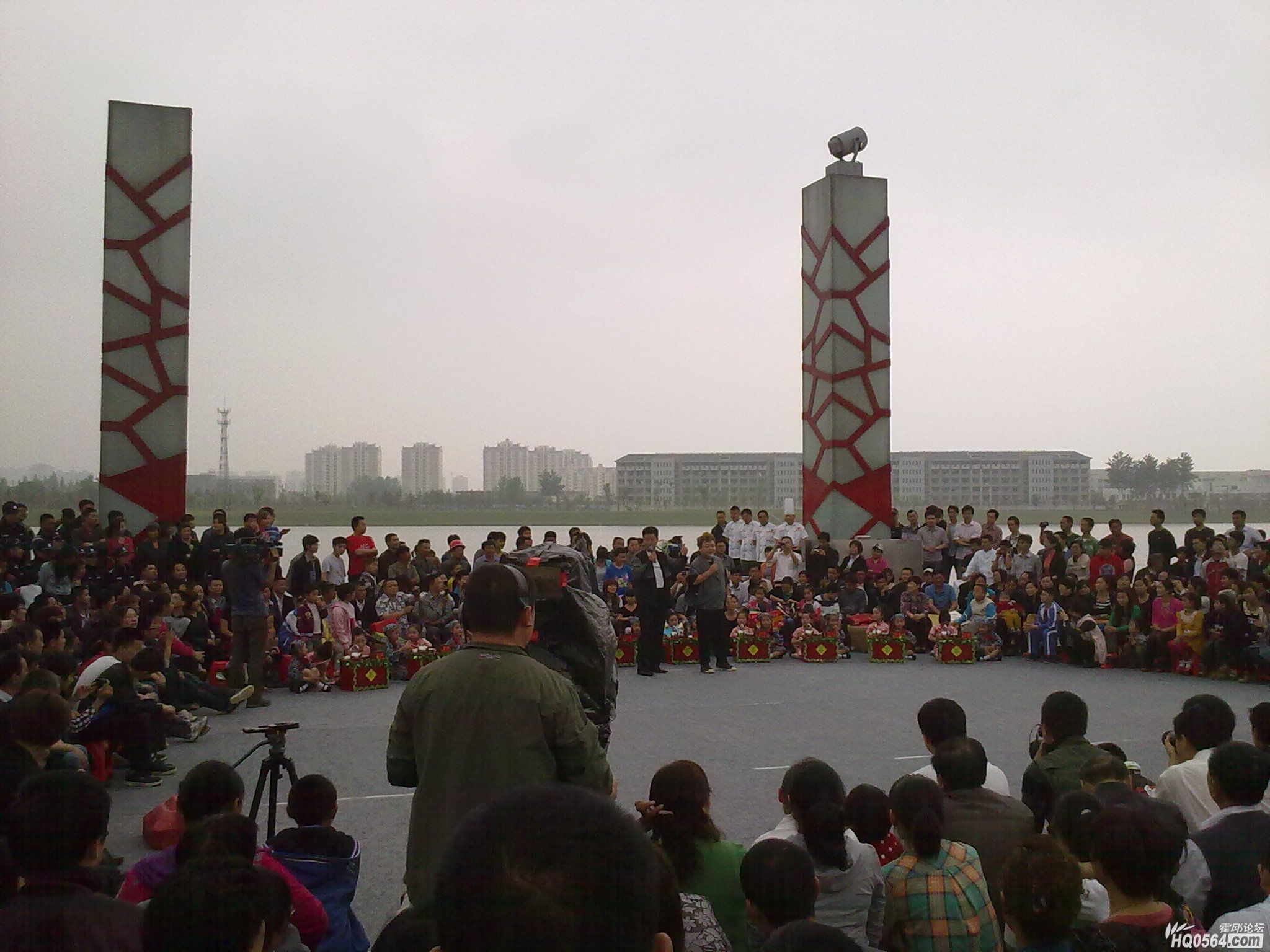 20120430996.jpg