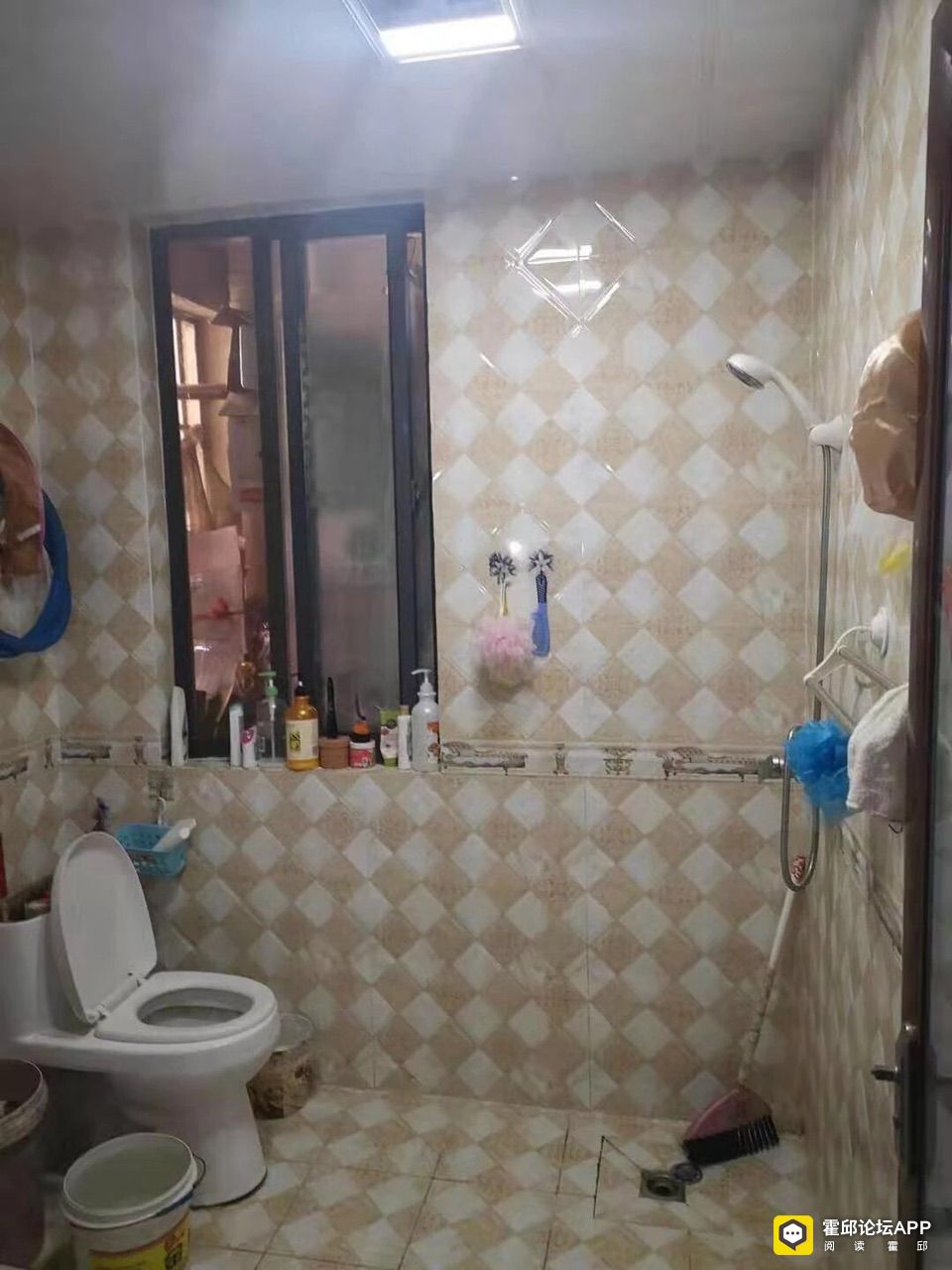 FlBUZI0xombxOCxKccAhJ2cHceOY.jpg